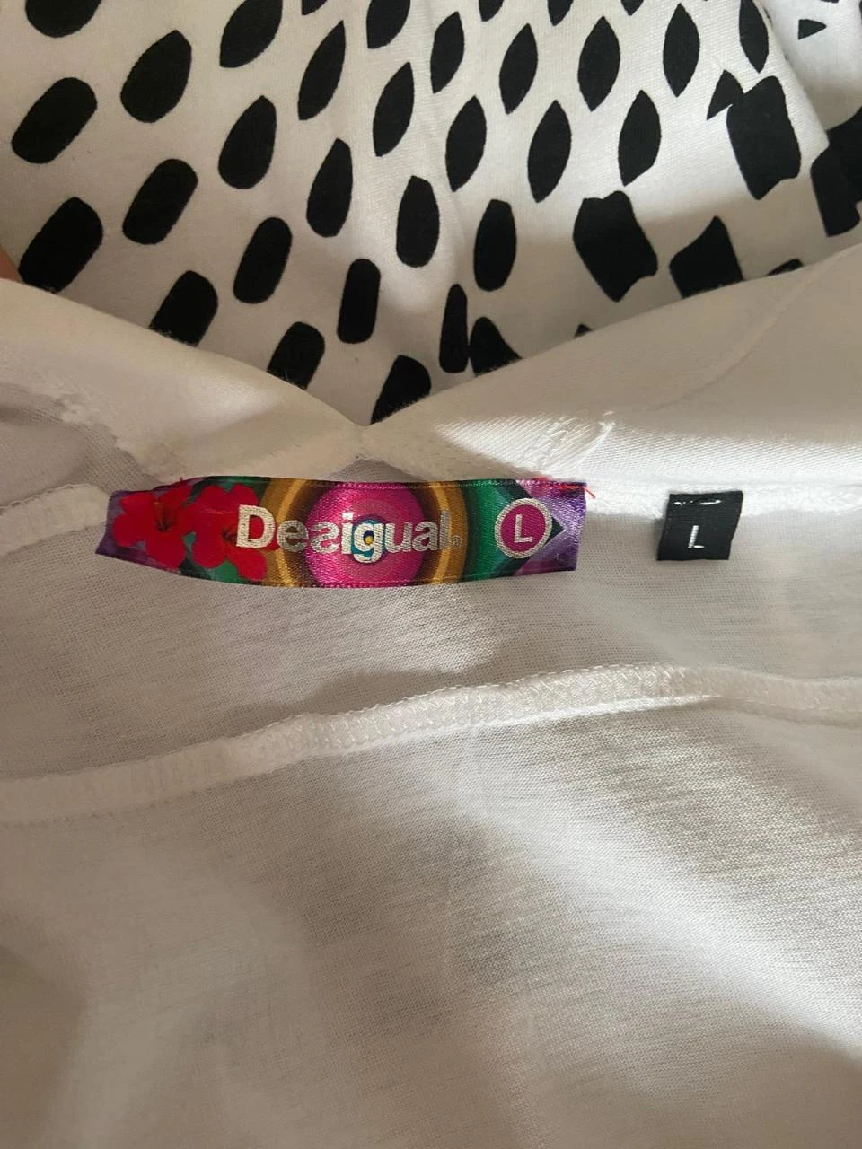Vestido de verão alças largas, saia baloné. Desigual. Tamanho L – photo 11